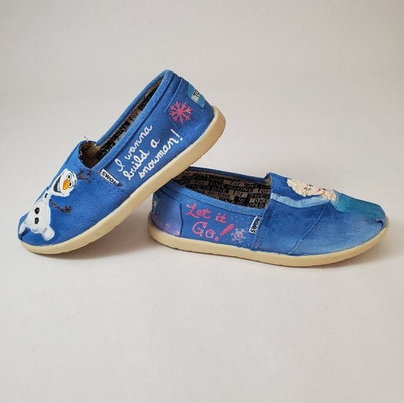 Frozen Custom TOMS sz y1 "sophia" NIB - Picture 4 of 6